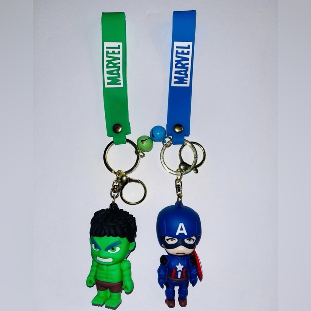 Marvel Hulk & Captain America Keychain Pair - Green and Blue
